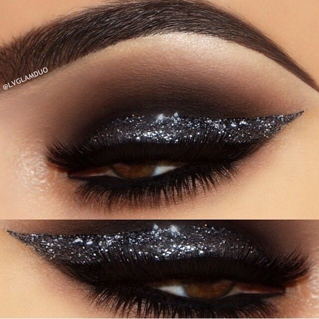 Sparkly Holiday Eye Makeup 