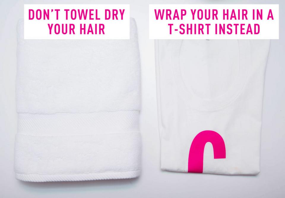 8. After washing your hair, wring out the water with a T-shirt instead of a towel to prevent tangles and frizz. Unlike a T-shirt, towels will absorb too much water and moisture out of the hair, which causes frizz. A T-shirt will remove the excess water and leave your hair feeling smooth.