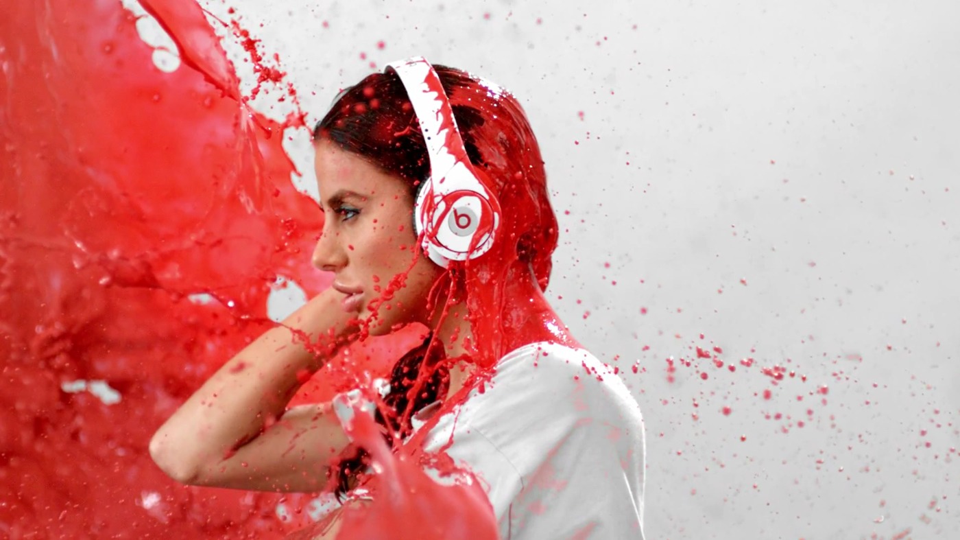 Keep salespeople from bothering you by wearing headphones while you shop