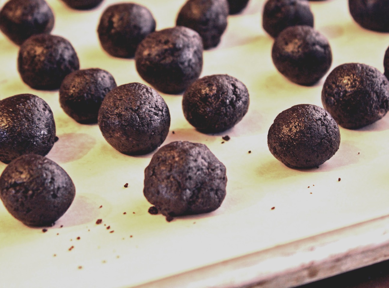 Directions:
1) mix Oreos and cream cheese together
2) roll into small balls
3) chill for an hour
4)melt approximately 3/4 of the chocolate
5) dip the balls into the chocolate
6) allow them to harden on wax paper(15 min
7)melt 1/4 of the chocolate to drizzle over the hardened Oreo balls