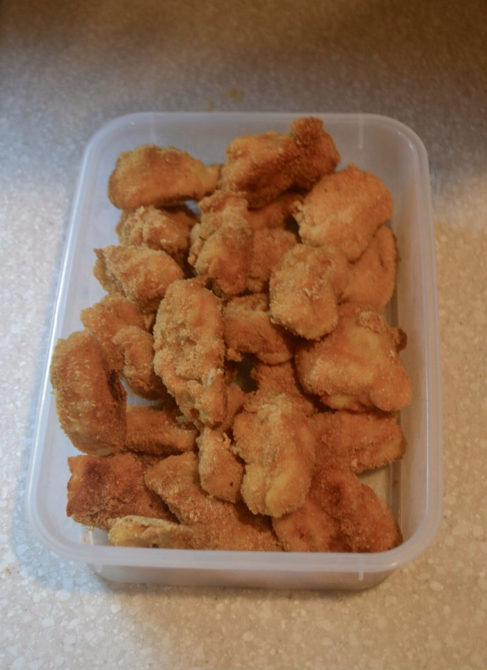 5) Let the nuggets cool.  it is important to let the nuggets cool before putting them into your freezer bag.



6) Once the nuggets have cooled.  Portion them out based on how many your family would eat at a meal and place them in freezer bags.  