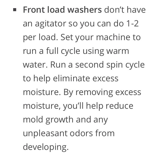 Properly Clean Your Pillows!