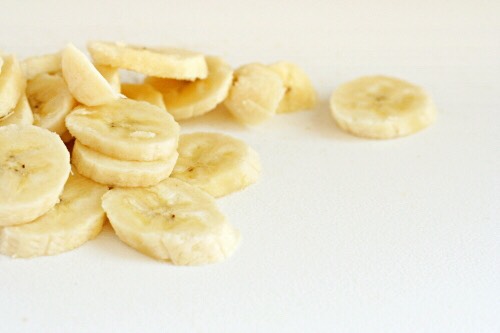 1 banana sliced 