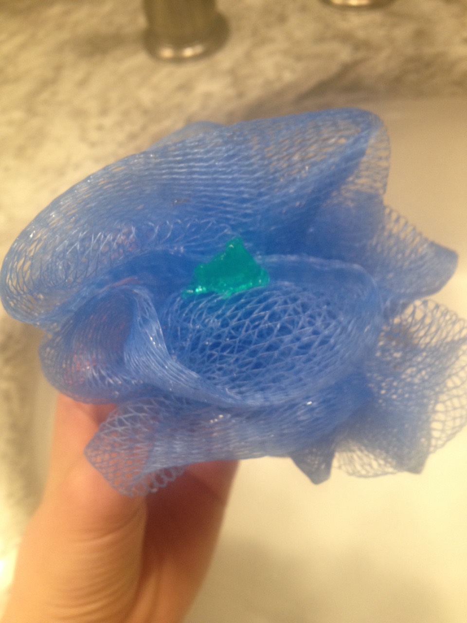 Then apply shower jelly to loufa
