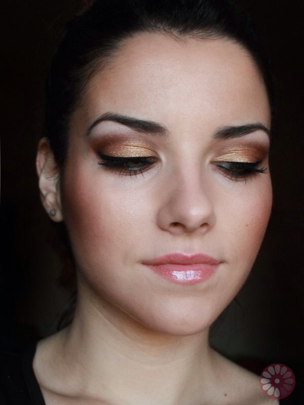 So you already saw 4 types of party makeup ideas, so here are some pics you can try! *these pics do not go with the ideas I typed*