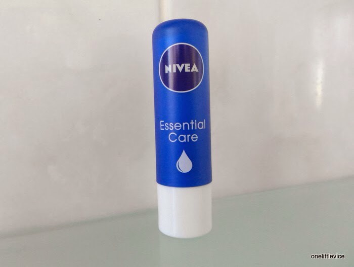 I end my skincare routine with some good old lip balm. My lips always seem to feel dry so god knows what they'd be like if I didn't always have one of these on me and use it religiously. 