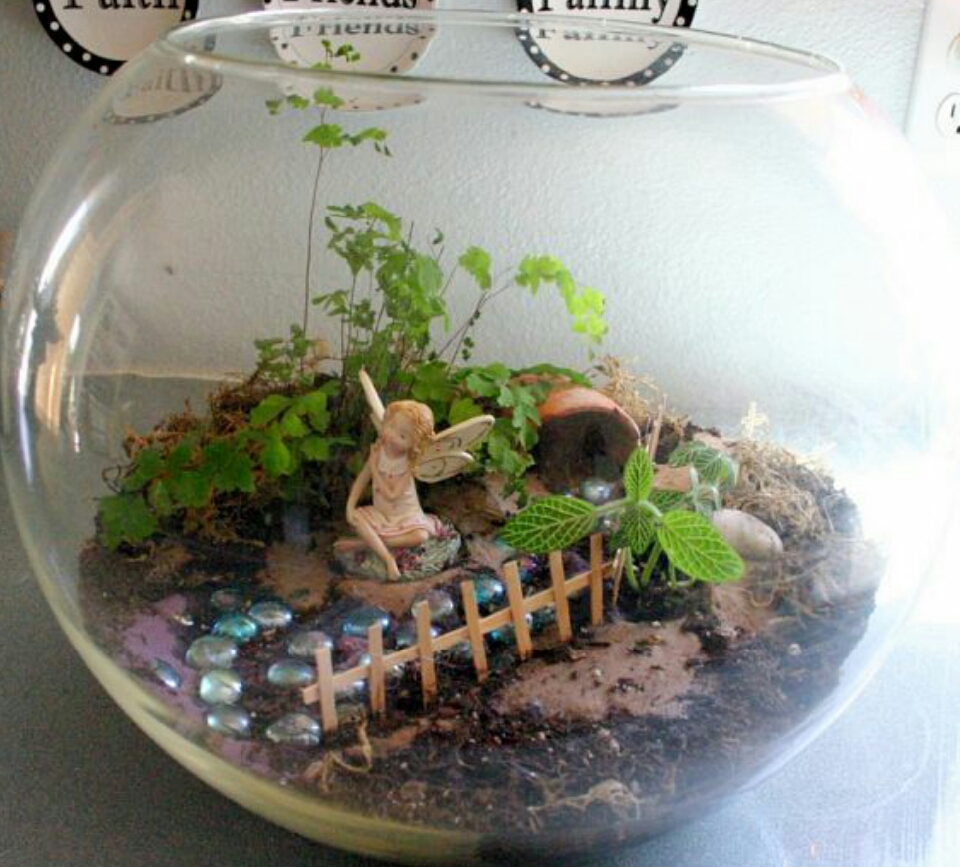 Fairy Gardens To Make With Your Kids!!