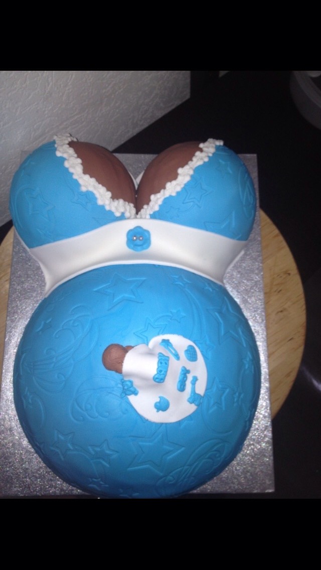 Baby Shower Cakes #tipit