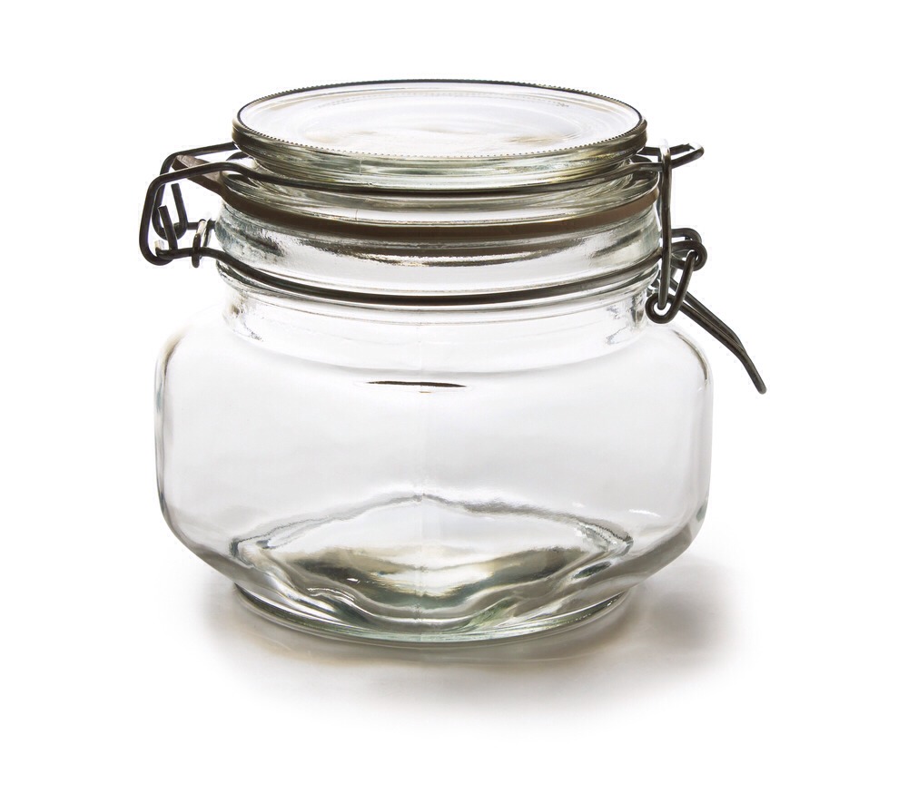 🍴 Mix ingredients well.

🍶 Scoop the mixture into a small jar or other container such as a lip balm pot.


⏰ Allow mixture to cool and solidify in container.