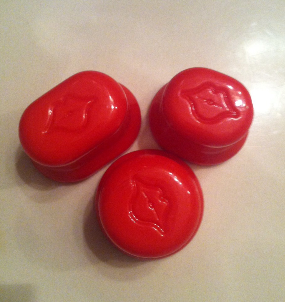 Let's talk Fullips! They come in these three sizes, they're super easy to use and they give great results. Read on for more info! π