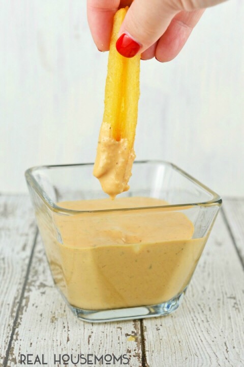Fry Sauce. The Best Dipping Sauce Ever. 