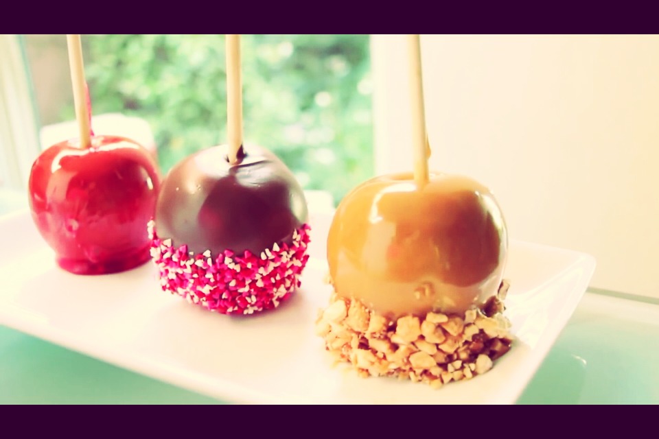 Candy/Chocolate/Caramel Apples! 🍎🍫