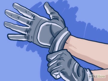 3) Cover your nails by wearing gloves. Keep gloves in your back pocket and wear them when you want to bite. This will motivate you even more if it's the middle of summer and you look ridiculous wearing gloves.