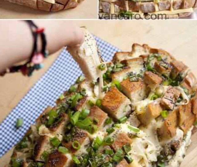 Yummy Cheese Bread (: 