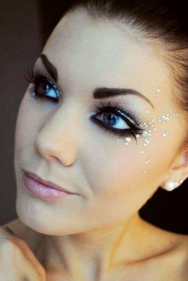 Beautiful Winter Makeup 