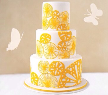 Summer
Hand-painted citrus slices hint at what’s underneath: lemon mousseline buttercream. Summer is high time for berries, too. Use them as decoration, in the layers, or, if you plan on chocolate cake, on the side as a fresh topping.
