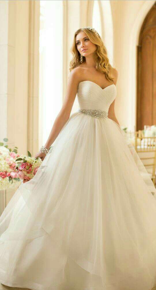 beautiful wedding dress ❤👑
