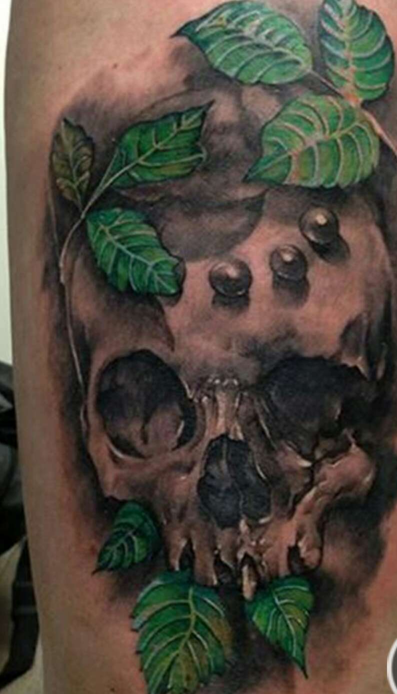 Beautiful Skull Tattoos For Women!