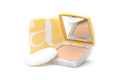 No. 3: Almay Clear Complexion Powder Makeup for Oily Skin, $9.99 
Why it's great: One reader says, "I love how I can use this powder every single day and not worry about getting breakouts." Other readers agree, adding, "It's light, makes my skin feel fresh