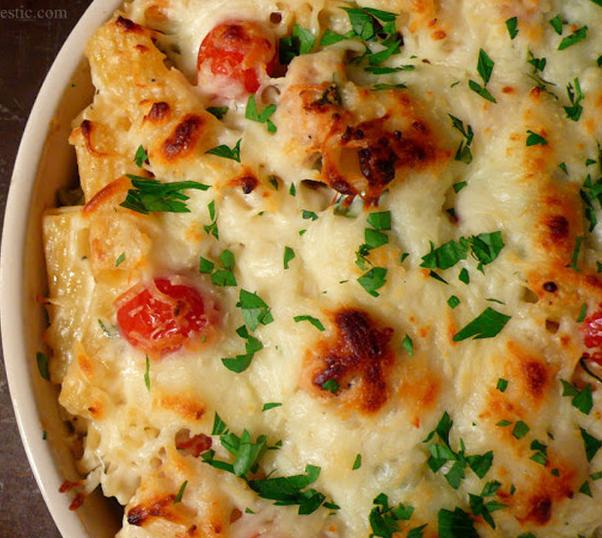 🍝Quick Dinner Idea: Chicken And Spinach Pasta Bake🍝