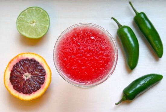 Spicy, Cool Blood Orange Jalapeño Margarita | recipe 👉