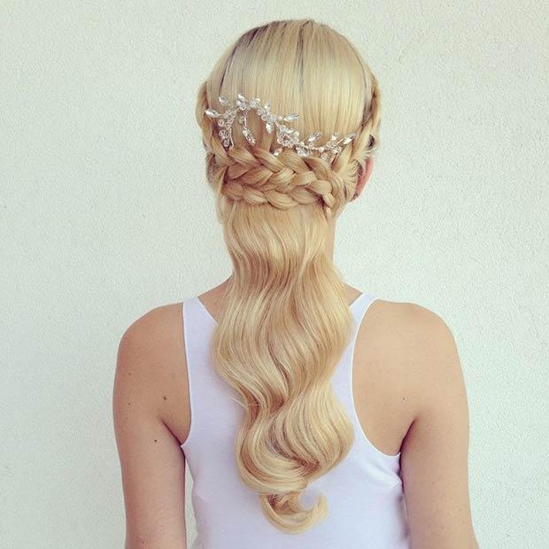 28 Trendy Wedding Hairstyles For Chic Brides!!!