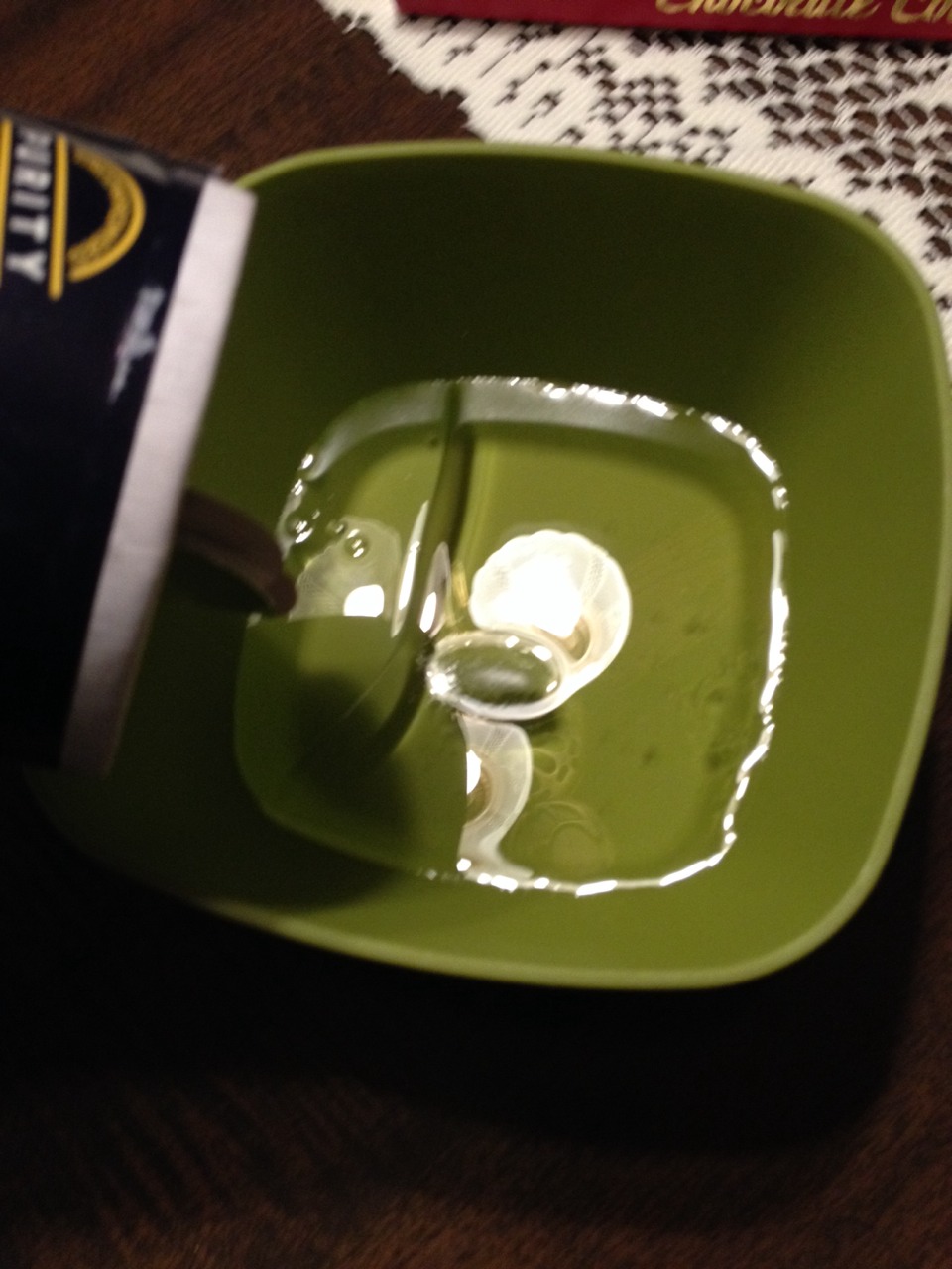 Step 6
Put a good amount if that in ( I usually estimate about two teaspoons )
