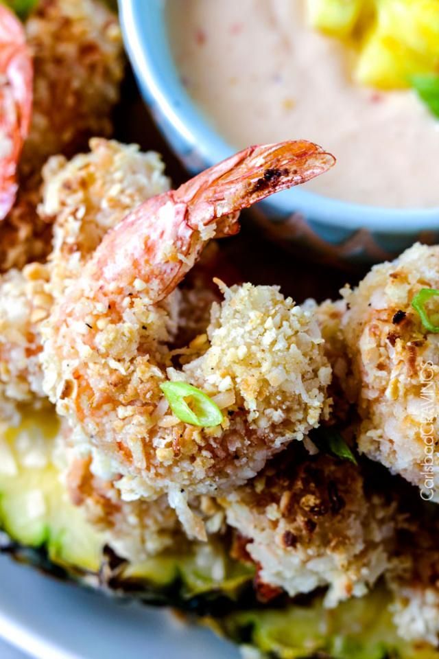COCONUT CASHEW SHRIMP WITH PINEAPPLE SWEET CHILI DIP 