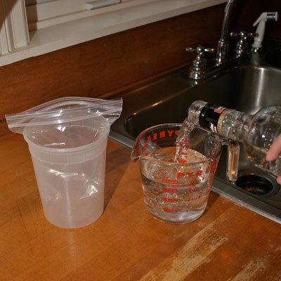 Soothe aching muscles: treat sore muscles with a pack made by pouring equal parts of vodka & water into a resealable bag & freezing it to create a super-cold slushy mix.