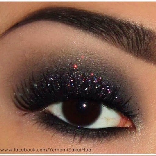 Festive Glitter Eye Makeup 