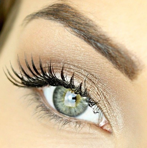 Urban Decay Naked Palette Look: Sidecar and Toasted. 