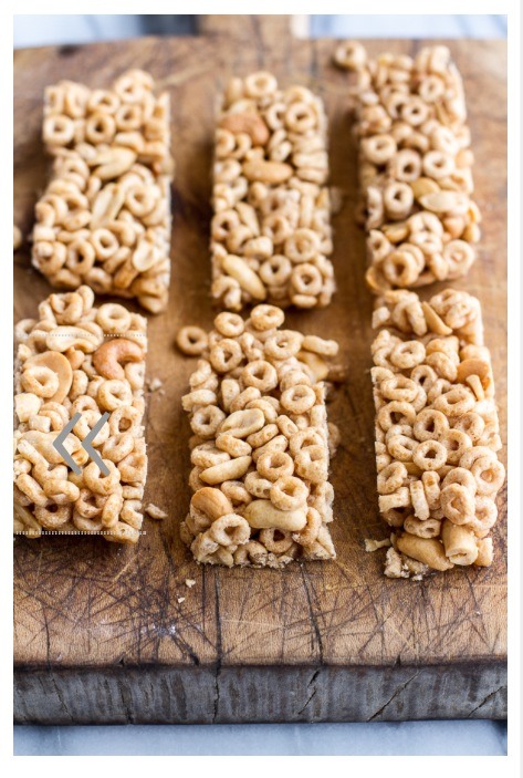 Honey Nut Cheerio Breakfast Bars 