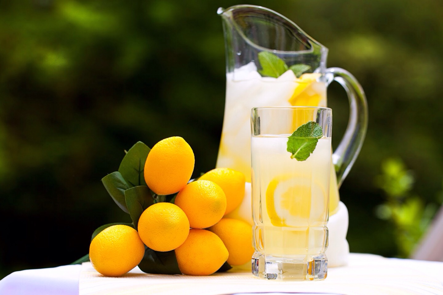 Although it burns like hell, my father use to suffer from hay fever. He told me the best remedy is to have at least two to, three drops of lemon juice up both nostrils. From then on, your hay fever will never be as severe. 