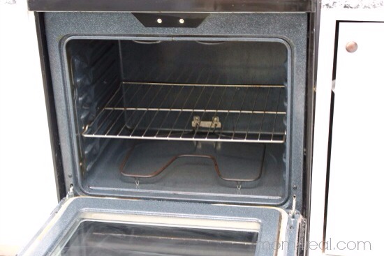 I then came back and scrubbed the burnt on food away.  The baking soda and vinegar mix just does something to loosen those bits, and once it did its magic, it take 15 minutes to scrub the entire inside. Then  rinsed it with water using a dish rag.
