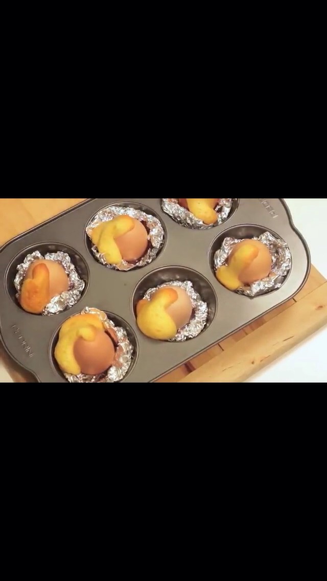 Bake A Cake In An Egg!