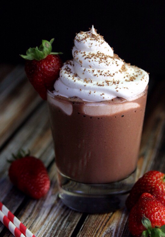 Chocolate covered strawberry pudding smoothies 