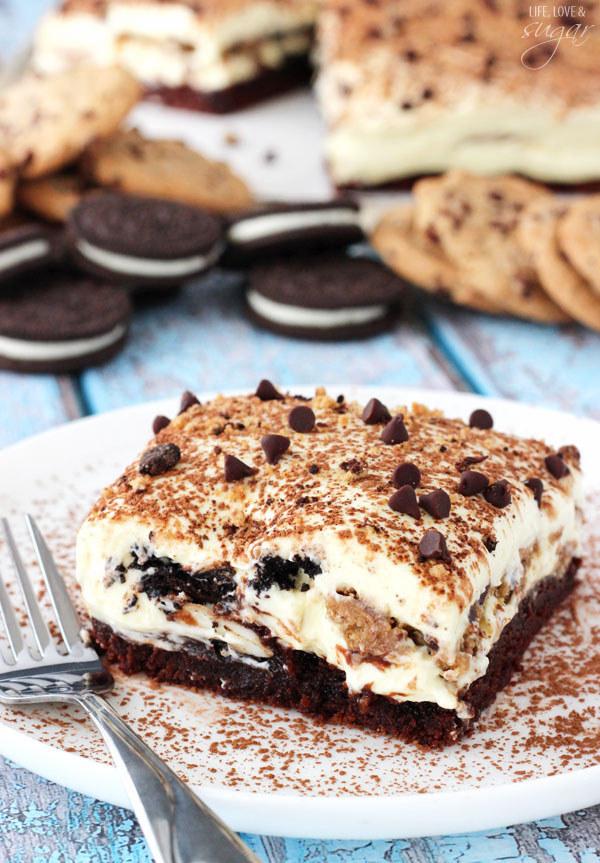 6. Oreo Brookie Tiramisu

http://www.lifeloveandsugar.com/2015/07/27/oreo-brookie-tiramisu/