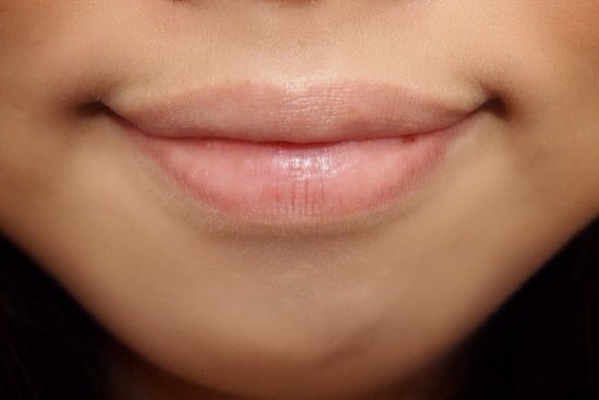 Polish your lips:
Immediately after exfoliating apply a lip balm. I recommend a petroleum jelly for night. Always use an SPF balm I'm the day, some lip balms attract the sun and burnt lips are painful!
MORE TIPS IN INFO
