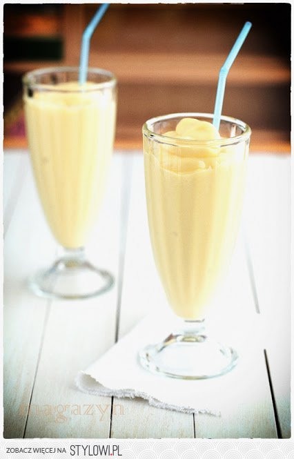 Mango Smootie.
Satisfy sugar cravings and boost you, fight against tiredness.