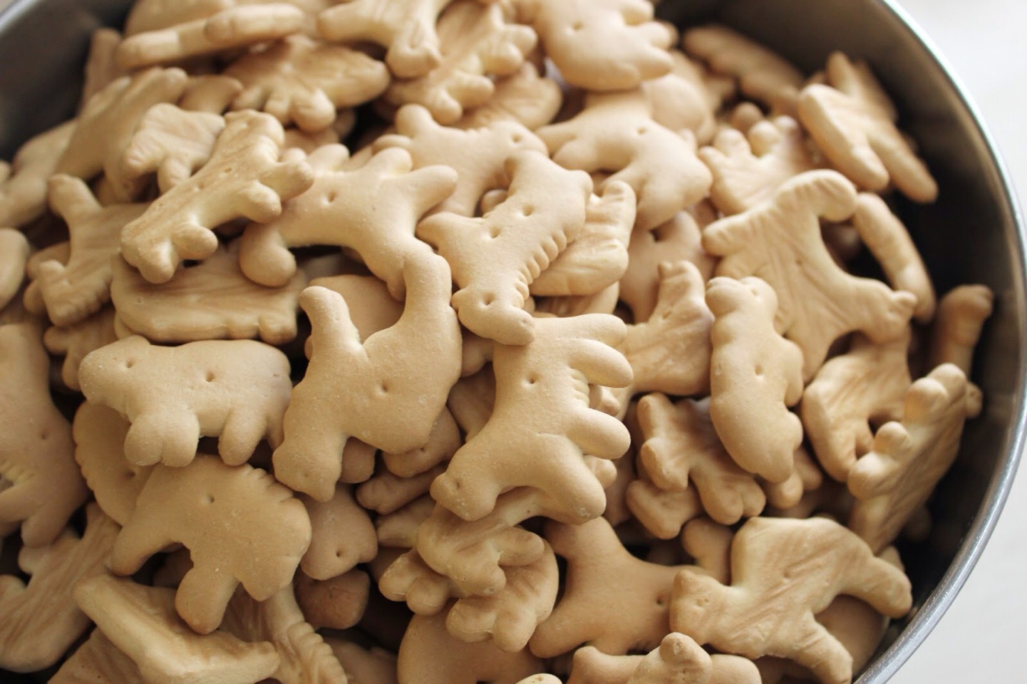 Milk and cookies :)
-5 animal crackers
-1/2 cup of skim milk