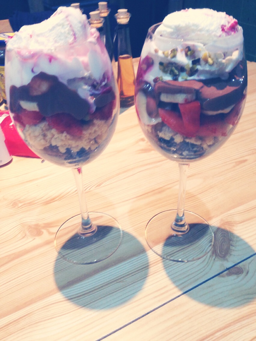 Lastly, you have to get about two scoops of ice-cream and put them on the top of the glass! Then the dessert is done🍰🍦