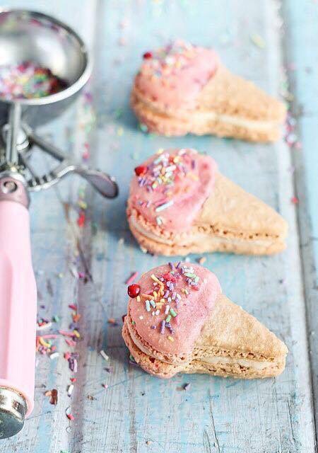 Creative Yet Adorable Macaroons.