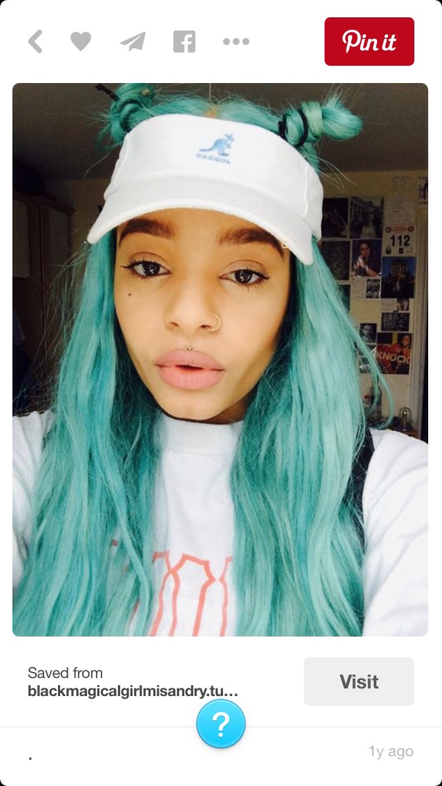 Dyed Hair on Dark Skin Girls / Colored Hair on Darker Skin