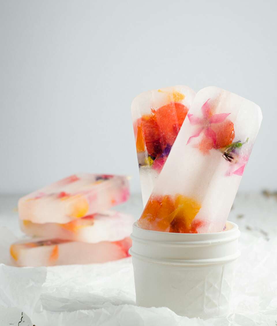 Edible Flower And Elder- flower Popsicles! 