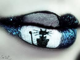 "Beautifully Creepy Halloween Lip Makeup Ideas"