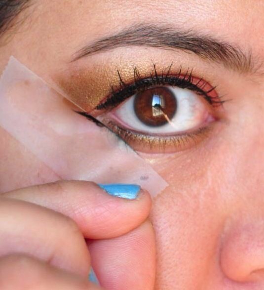 3. Scotch Tape Eye Stencil
This unconventional beauty aid will help guide you when applying eye liner and shadows, especially if youāre going for a more daring look such as the ācat eyeā. It will also help you achieve an even and balanced look for both eyes.