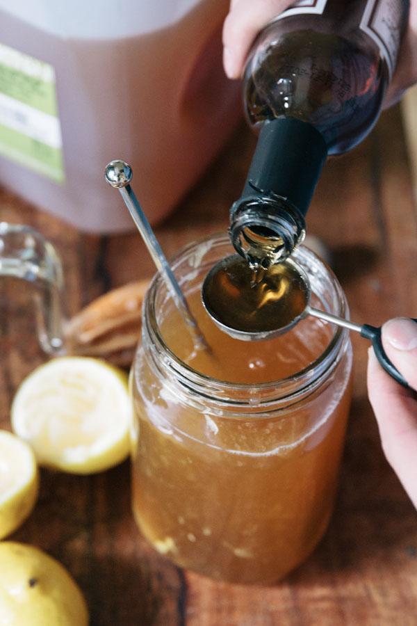 Caramel Apple Cider Cocktails#friendsgiving