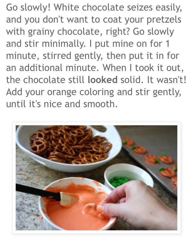 Fall Pumpkin Pretzels 🍂🎃