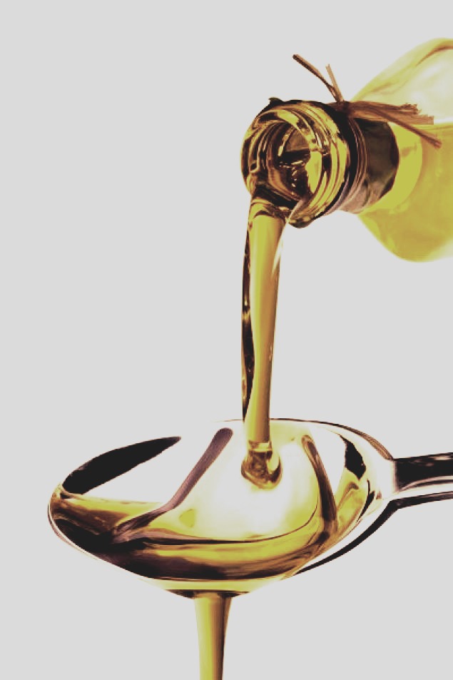It's probably a pretty well known fact but coating the mid lengths and ends of hair in olive oil really helps bring out the shine and it helps the repairing process. Generally, I'd leave it on for half an hour. 