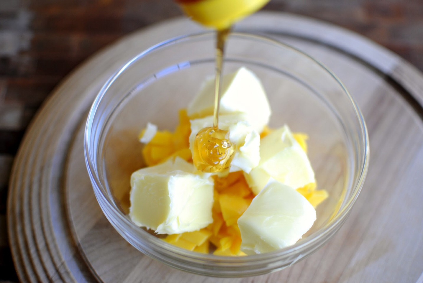 Honey butter: whisk 4 parts butter to one part honey. Experiment with the ratios to find your favourite balance. 
